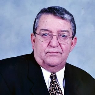 Fernando Álvarez P.  †